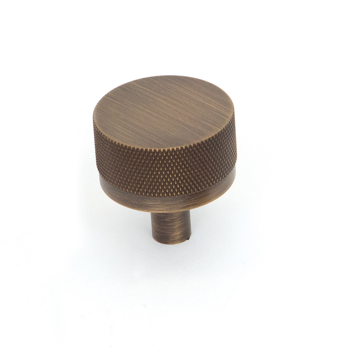 Momo Bellevue Solid Brass Knurled Knob