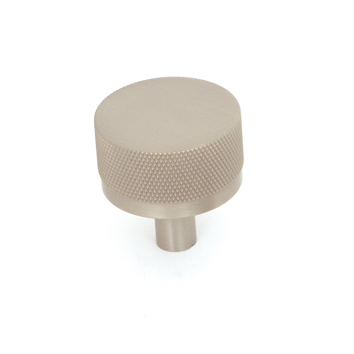 Momo Bellevue Solid Brass Knurled Knob