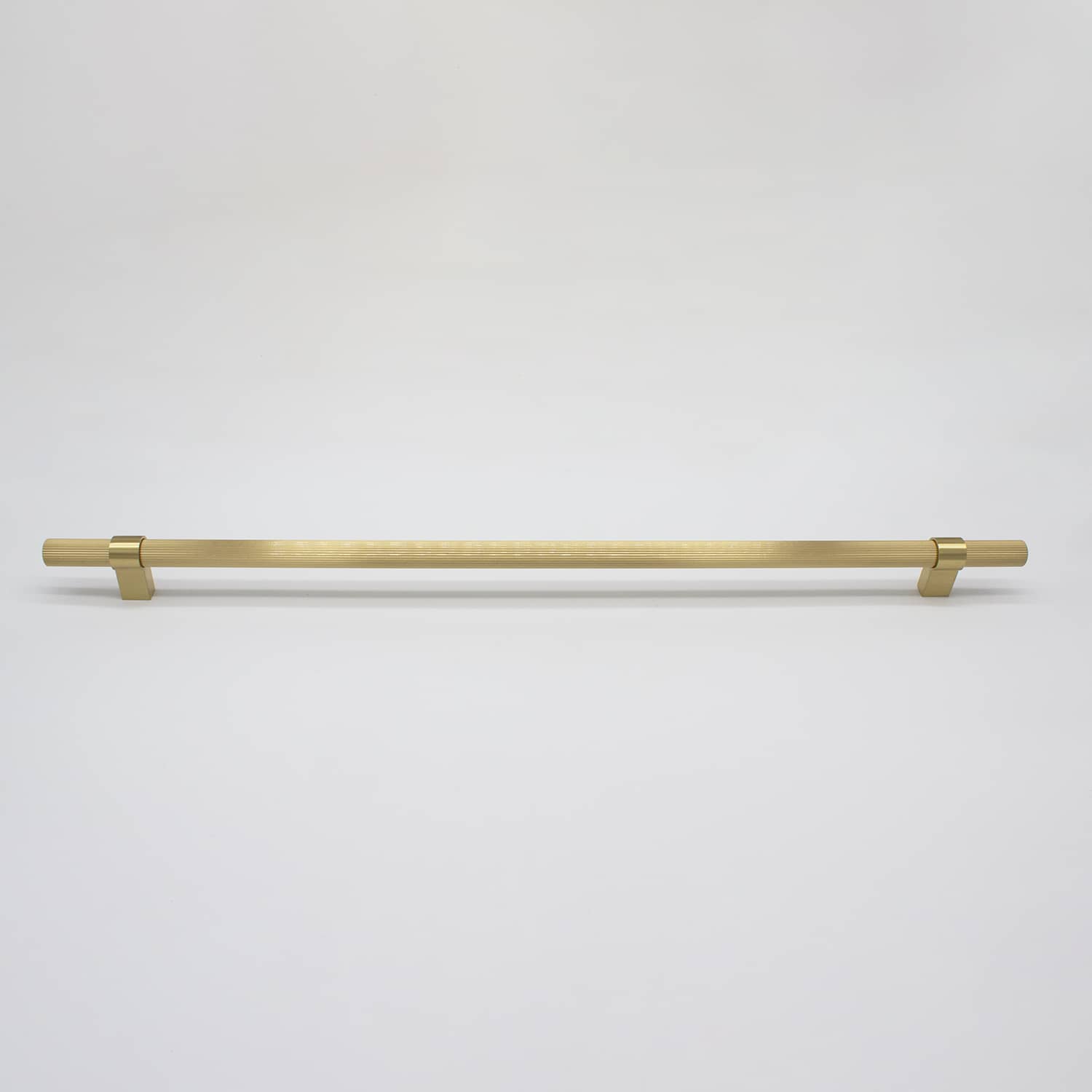 Brushed Brass Fluted Pull - Cassandra - Manovella