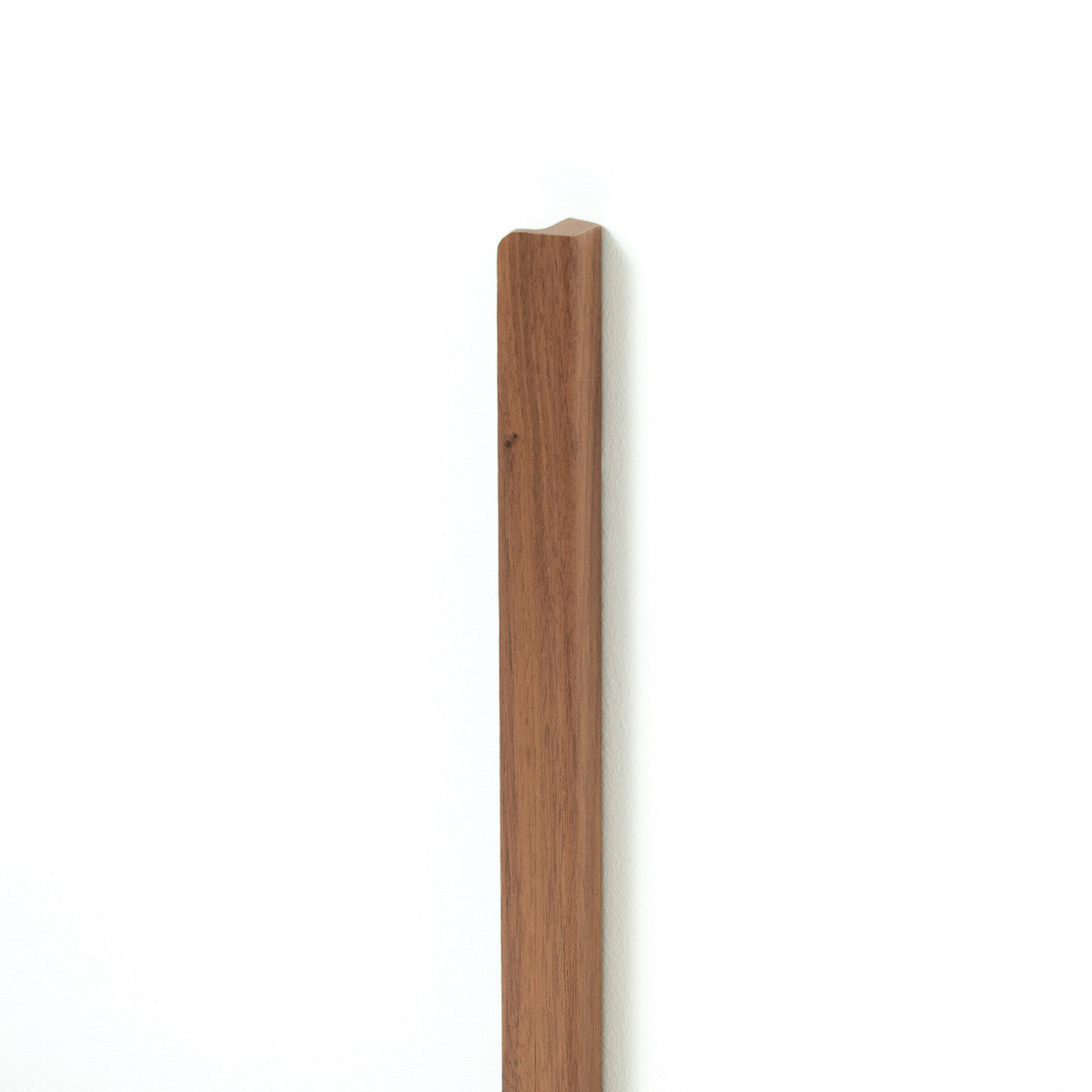 Momo Flapp Timber Pull Handle