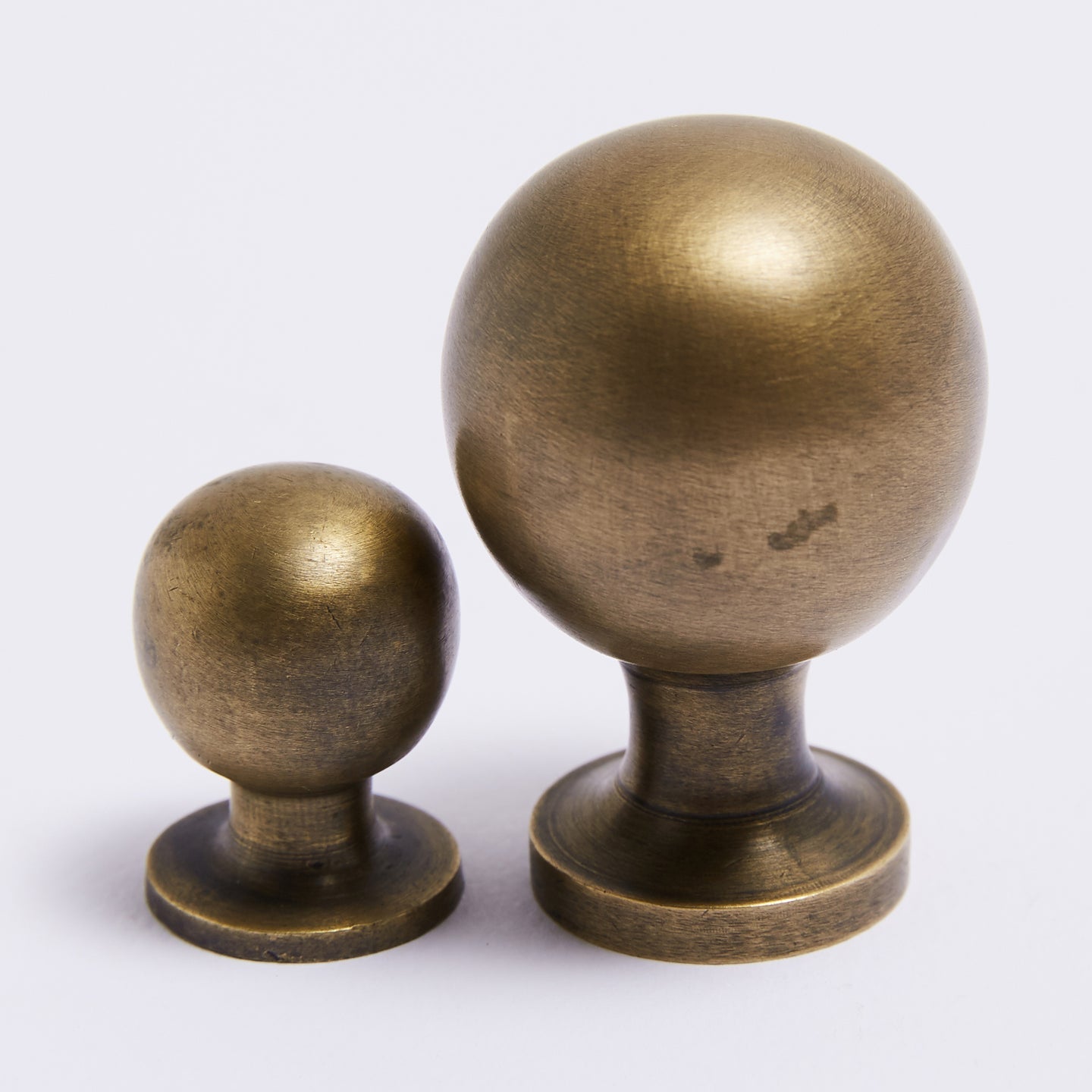 Surrey Knob - Acid Washed Brass By Hepburn