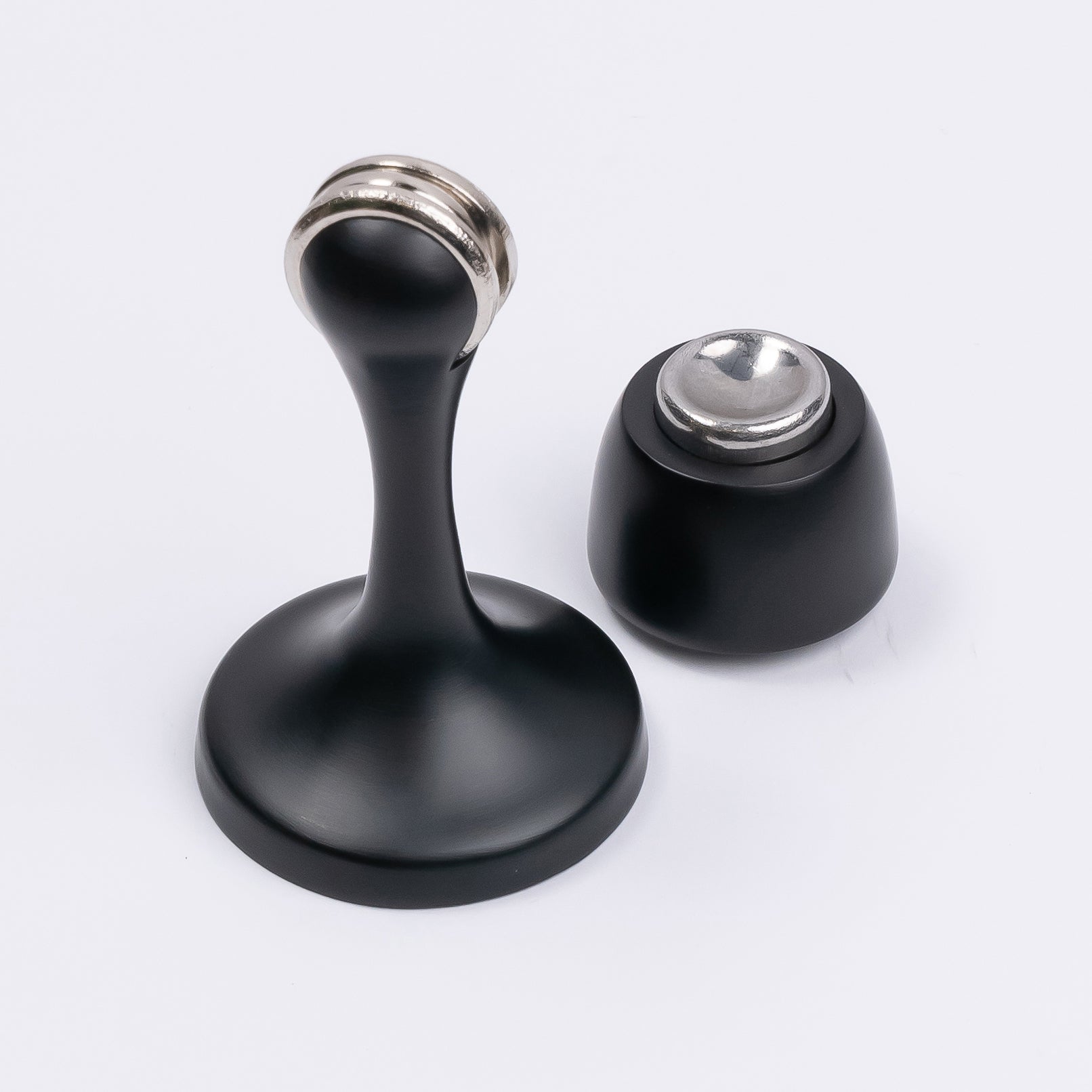 Matt Black Magnetic Door Stop - Manovella