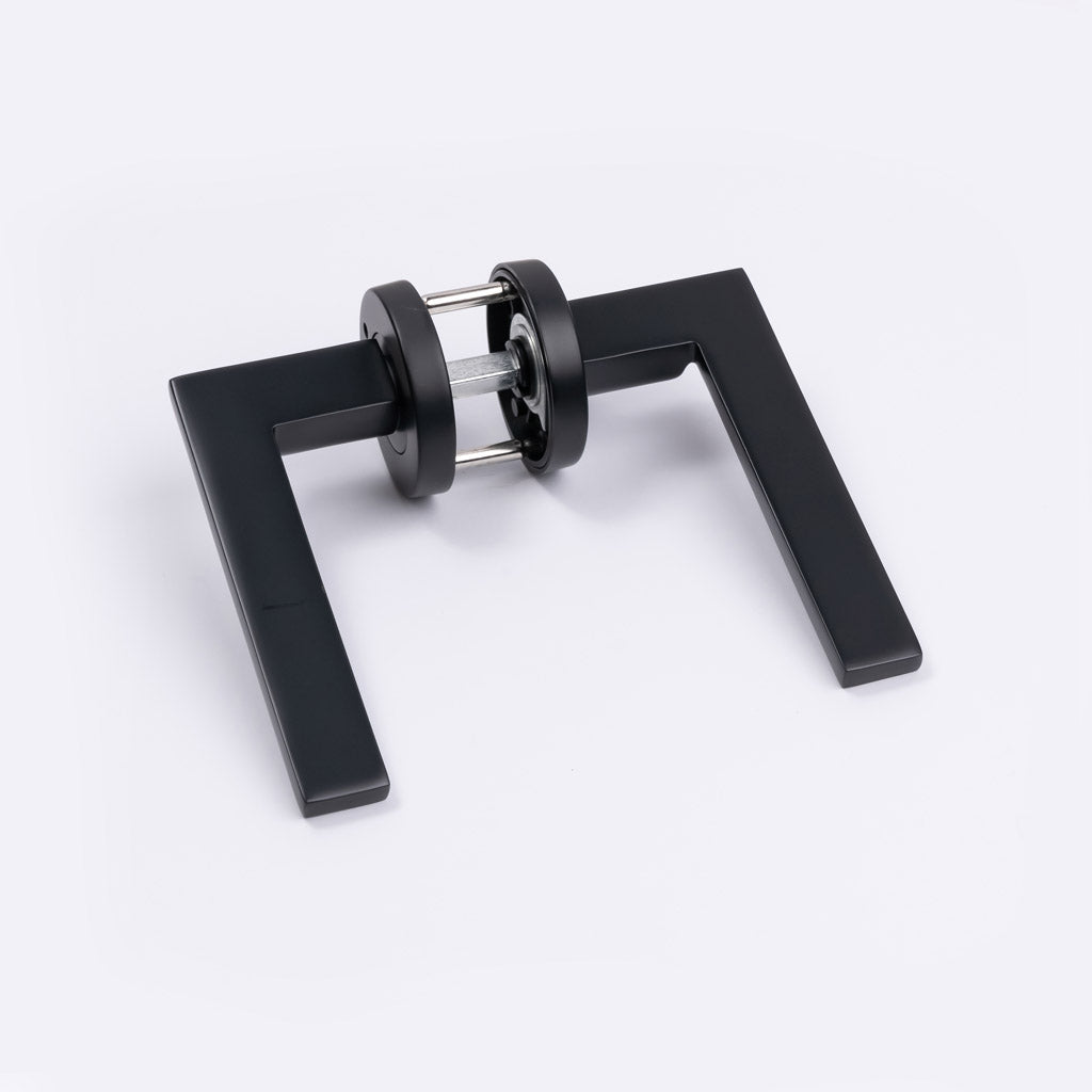 Matt Black Privacy Door Handle - Hamilton - Manovella