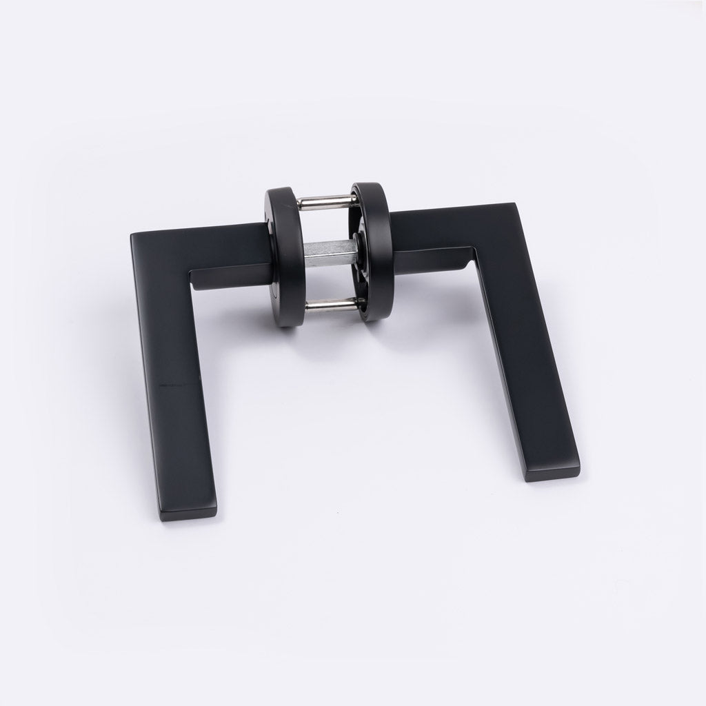 Matt Black Privacy Door Handle - Hamilton - Manovella