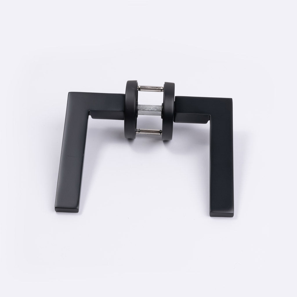 Matt Black Privacy Door Handle - Hamilton - Manovella