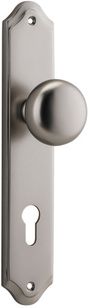 Cambridge Knob - Shouldered Backplate - Entry Point - Iver - Satin Nickel - Door Knobs