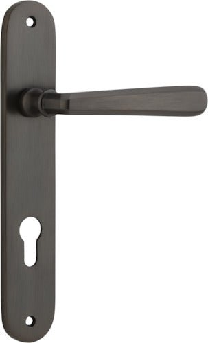 Copenhagen Lever - Oval Backplate - Entry Point - Iver - Signature Brass - Door Levers