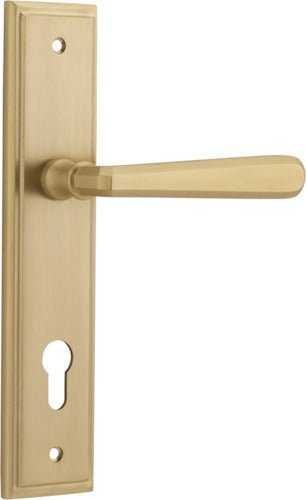 Copenhagen Lever - Stepped Backplate - Entry Point - Iver - Brushed Brass - Door Levers