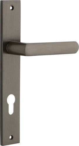 Osaka Lever - Rectangular Backplate - Entry Point - Iver - Signature Brass - Door Levers