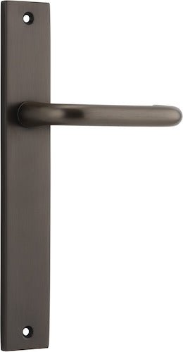 Oslo Rectangular DDA Compliant - Entry Point - Iver - Signature Brass - Door Levers