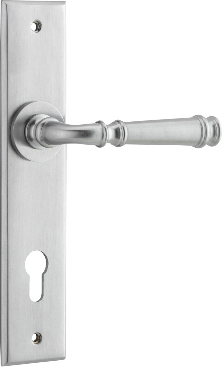 Verona Lever - Chamfered Backplate - Entry Point - Iver - Brushed Chrome - Door Levers