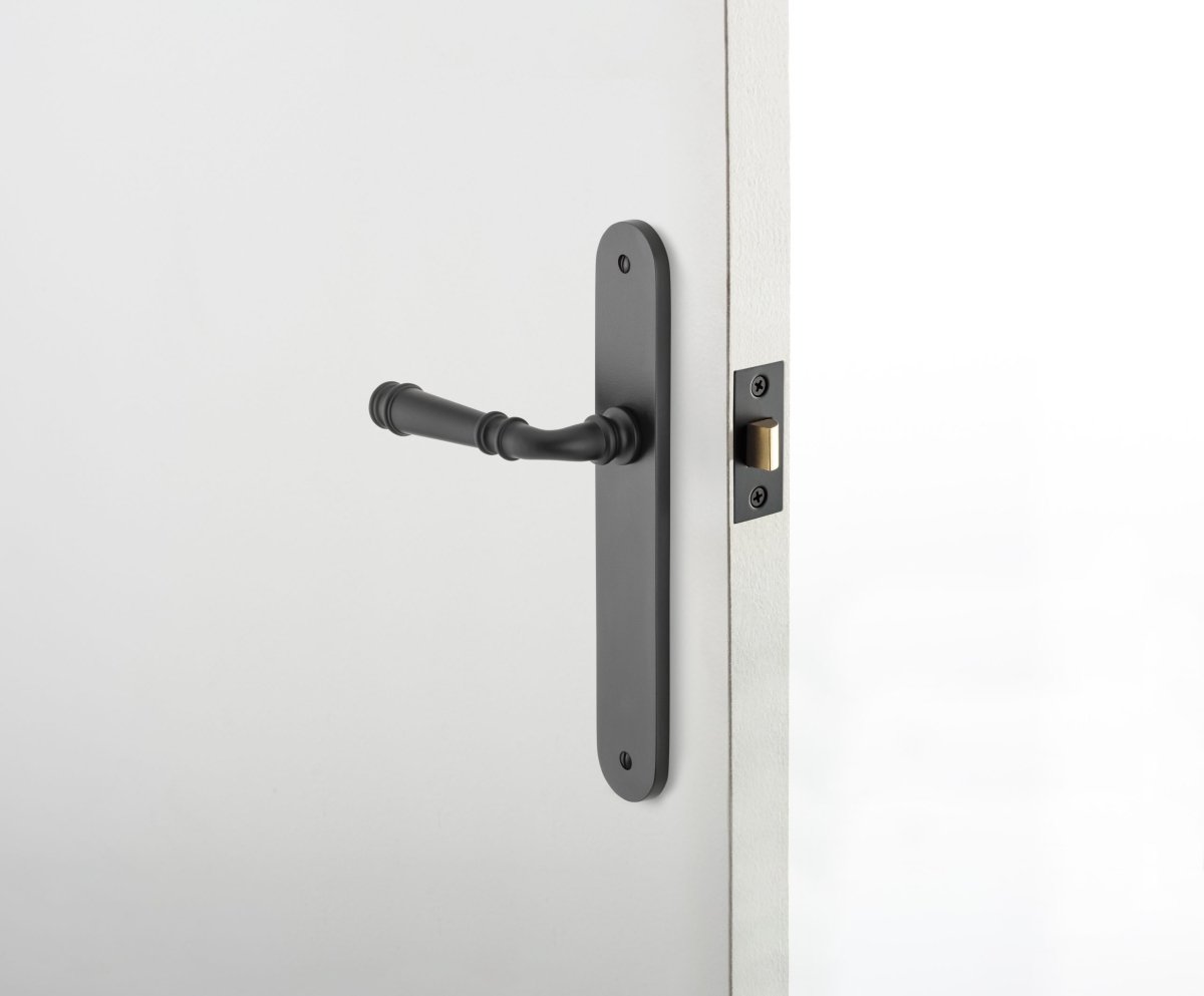 Verona Lever - Oval Backplate - Entry Point - Iver - Polished Brass - Door Levers